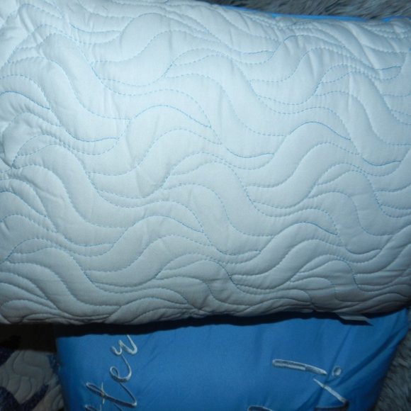Sun & Sea 9 Pc Quilt Bedding Set Ocean Seashells Coastal King Blue/White NEW/NEW - Picture 10 of 14
